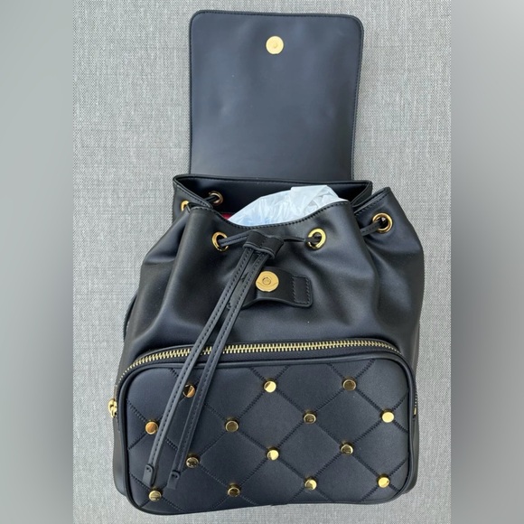 NWOT Love Moschino Black and Gold Leather Quilted Backpack - Picture 4 of 15